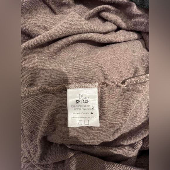 Olive and Splash Onesie - Picture 5 of 7